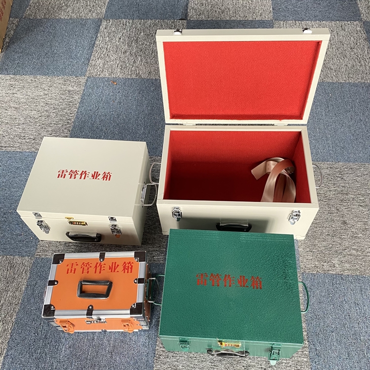 南口街道爆破工程作业箱如何选择？玻璃钢与传统材质的全面对比